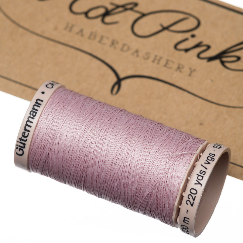 200m Gutermann Cotton Quilting Thread in Reds & Pinks 3117