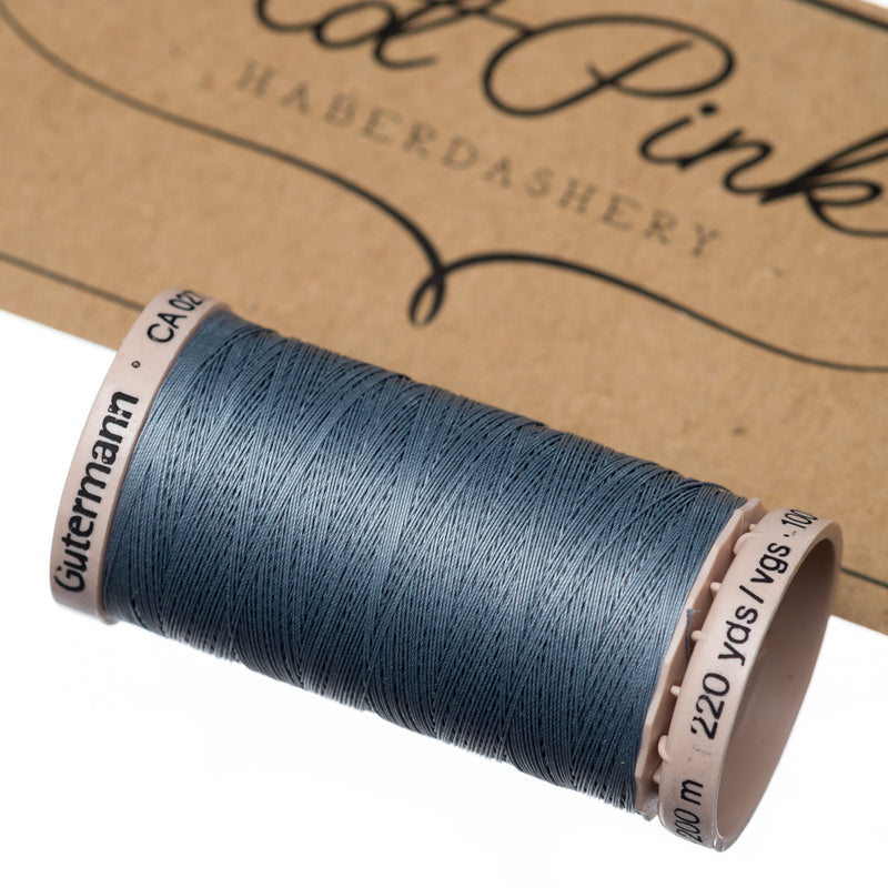 200m Gutermann Cotton Quilting Thread in Blues & Purples 5815