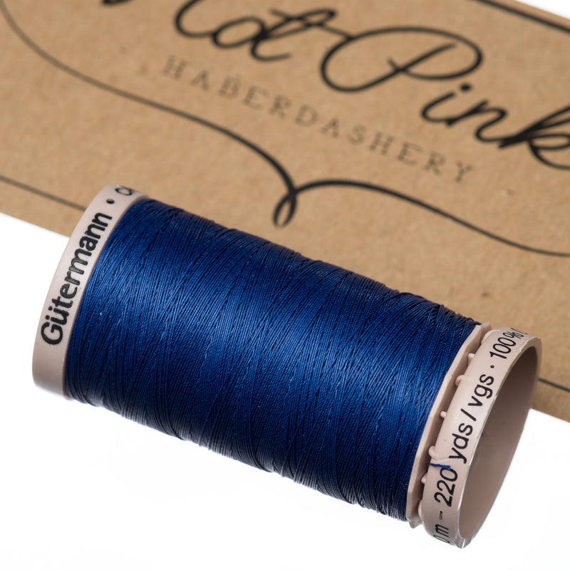 200m Gutermann Cotton Quilting Thread in Blues & Purples 5133
