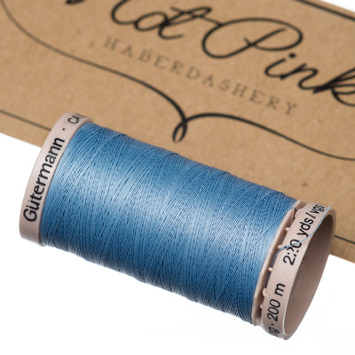 200m Gutermann Cotton Quilting Thread in Blues & Purples 5826