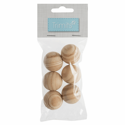 Pack of 6 30mm macramé wooden round beads with 5mm centre hole