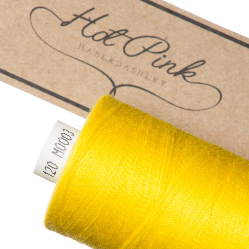 1000m Coates Polyester Moon Thread in Oranges & Yellows in 0003