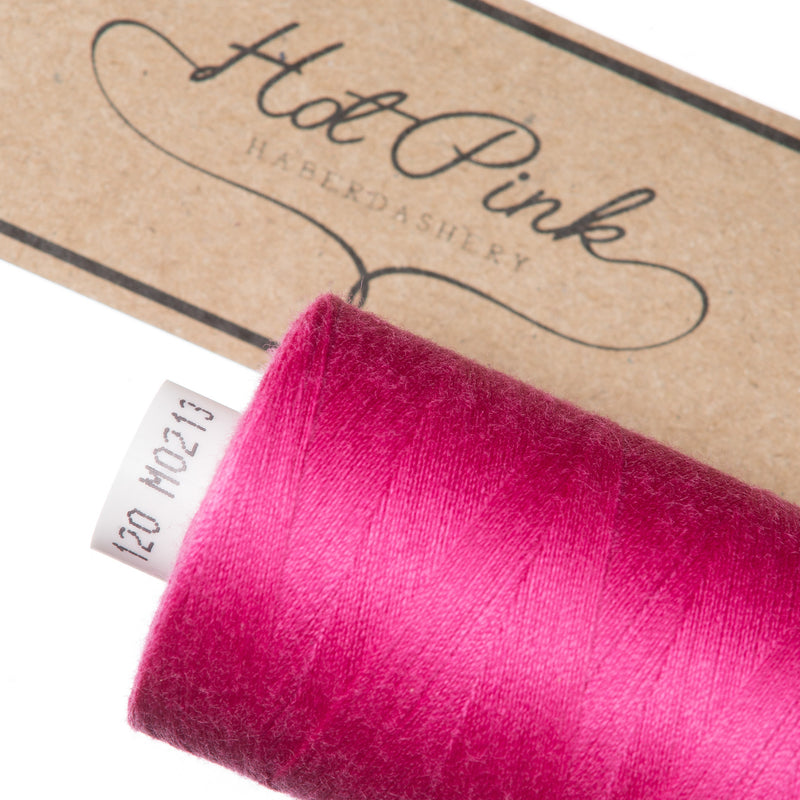 1000m Coates Polyester Moon Thread in Reds & Pinks 0213