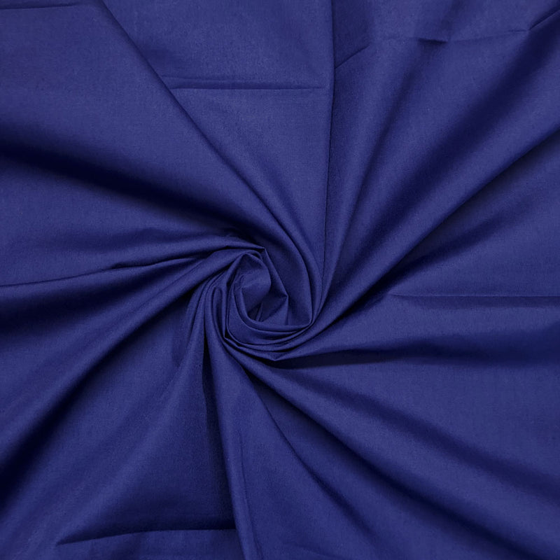 Plain polycotton fabric swatch in indigo 15